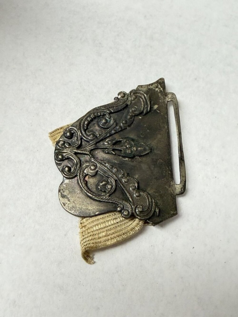 Ornate Victorian Metal Belt Buckle Floral Scroll Silver READ